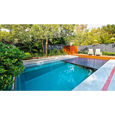 Leisurepools Reflection rektangulär pool med blåvatten och cover box™