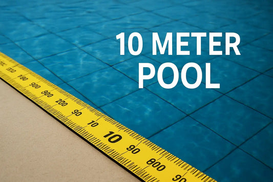 Gul måttband med svarta markeringar vid 10-meters poolkant.