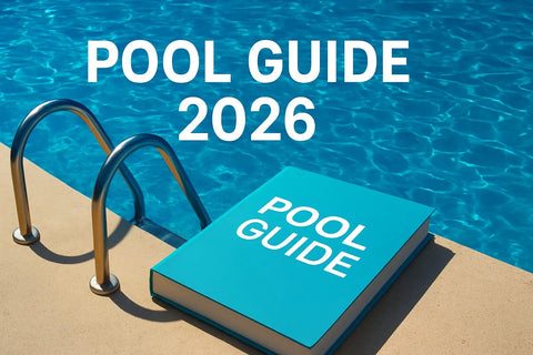 Turkos poolguidebok på poolkant bredvid metallstege.