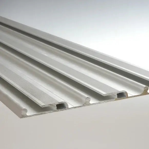 Extra skenor i silvrig aluminium för pooltak Klasik Excellence