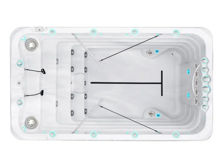 Vit PassionSpa Fitness 1 Deep Swim Spa med vit rektangulär form, blå LED-belysning och svarta interiördetaljer