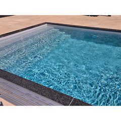 Pooltime Exclusive PP medence, 12 mm – 2,6 x 6 x 1,5 m, tiszta, kék víz, fodrozódó víz, sötét csempézett szélek, medencefedés vásárlása