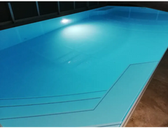 Pooltime Exclusive medence, 12 mm – téglalap alak, türkizkék víz, fekete vonalak
